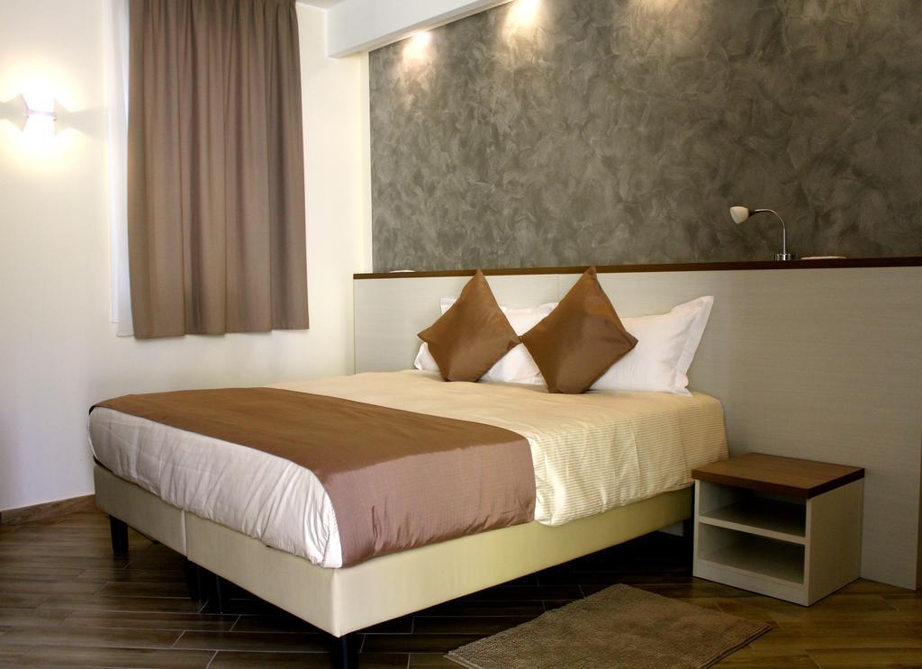 Bhl Boutique Rooms Legnano Quarto foto